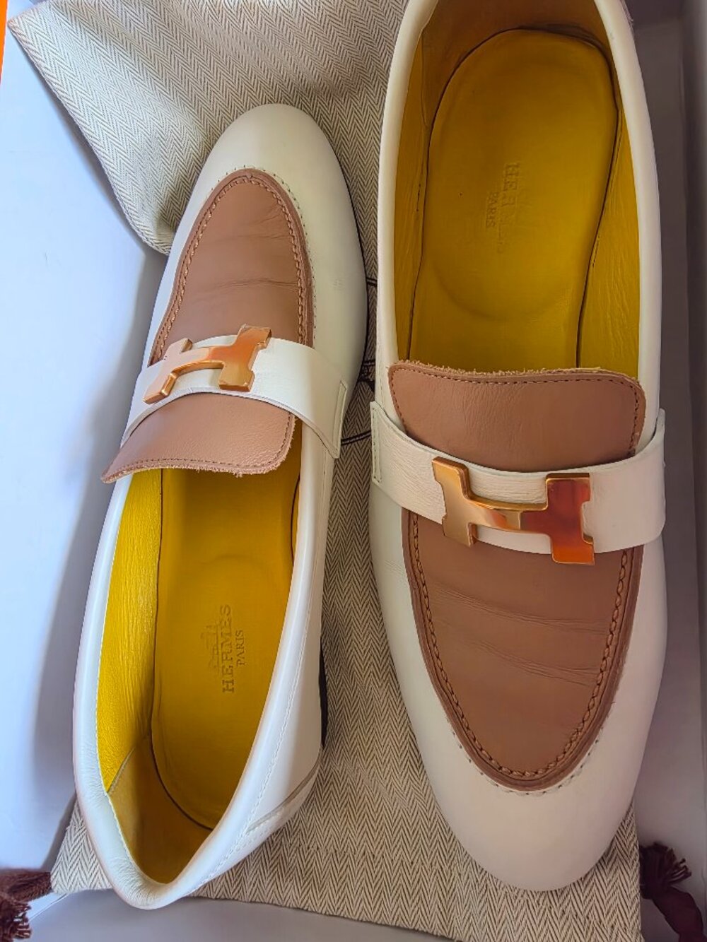 HERMÈS PARIS LEATHER LOAFERS with Gold H Hardware- size 39 pre-owned